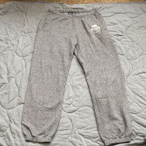 Roots women’s Spell Out Heather Gray Joggers